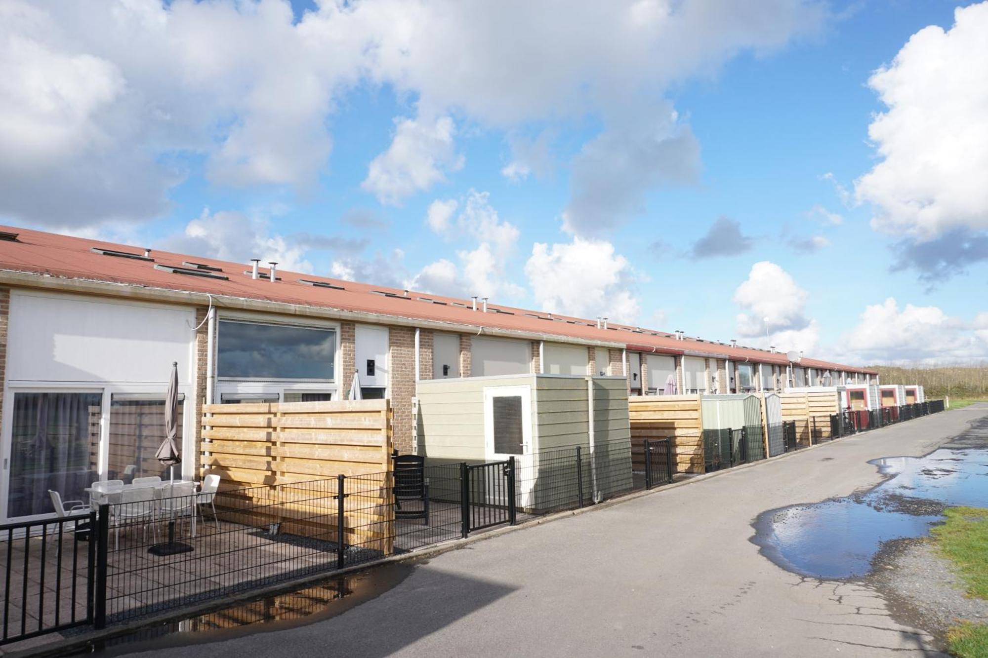 Kustverhuur, Oude Manege Nieuwvliet, Nieuwvliet 3 - 9 מראה חיצוני תמונה